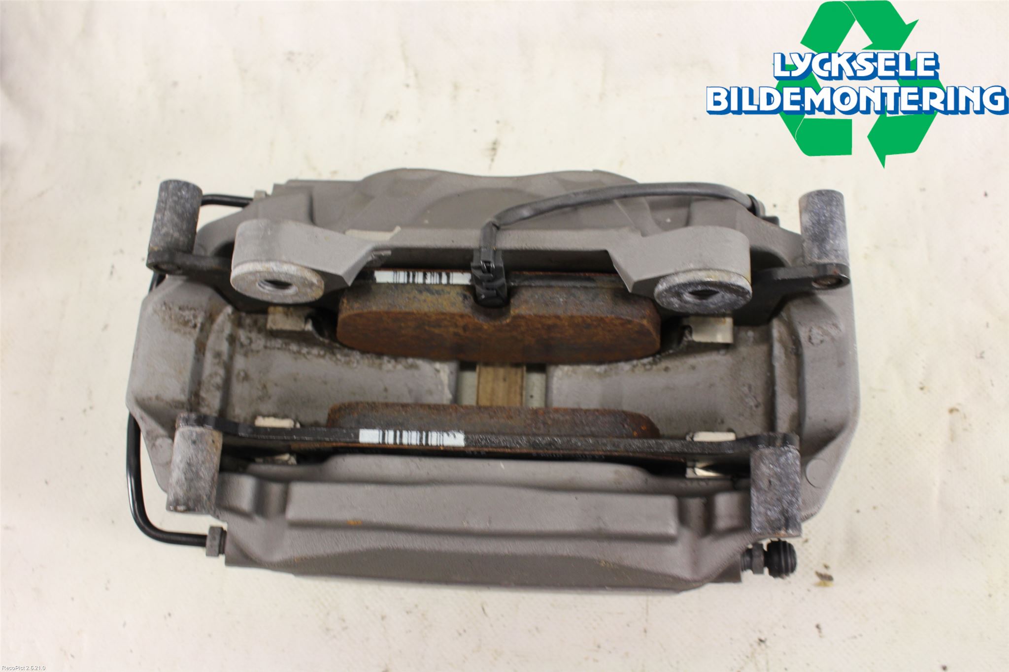 Audi A4/S4 B9 16-19 Bromsok Fram Vänster