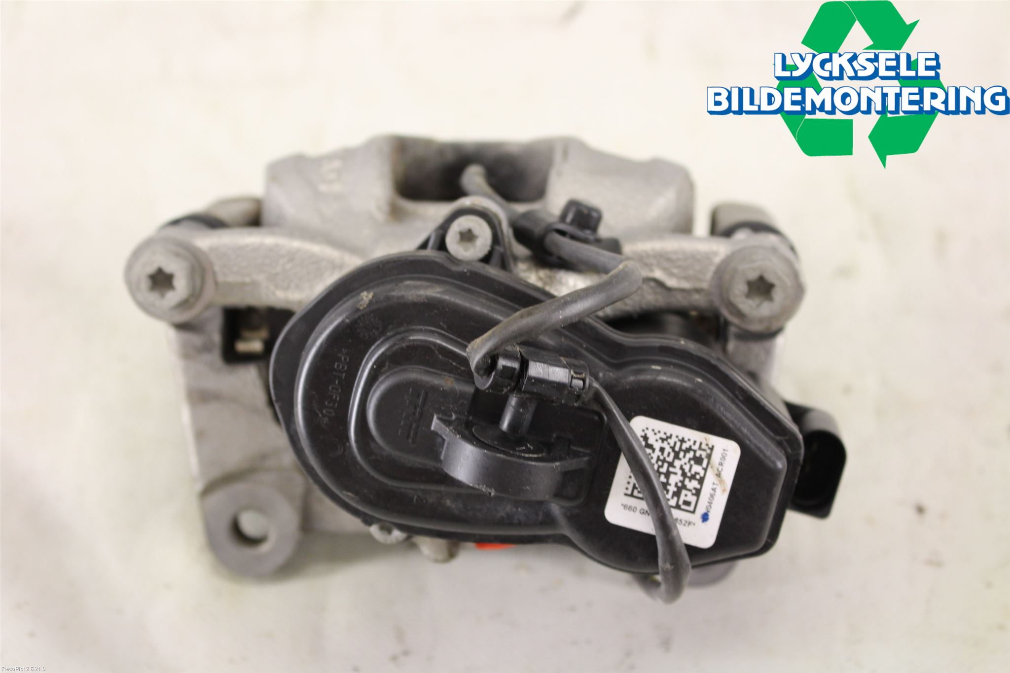 Audi A4/S4 B9 16-19 Bromsok Bak Höger