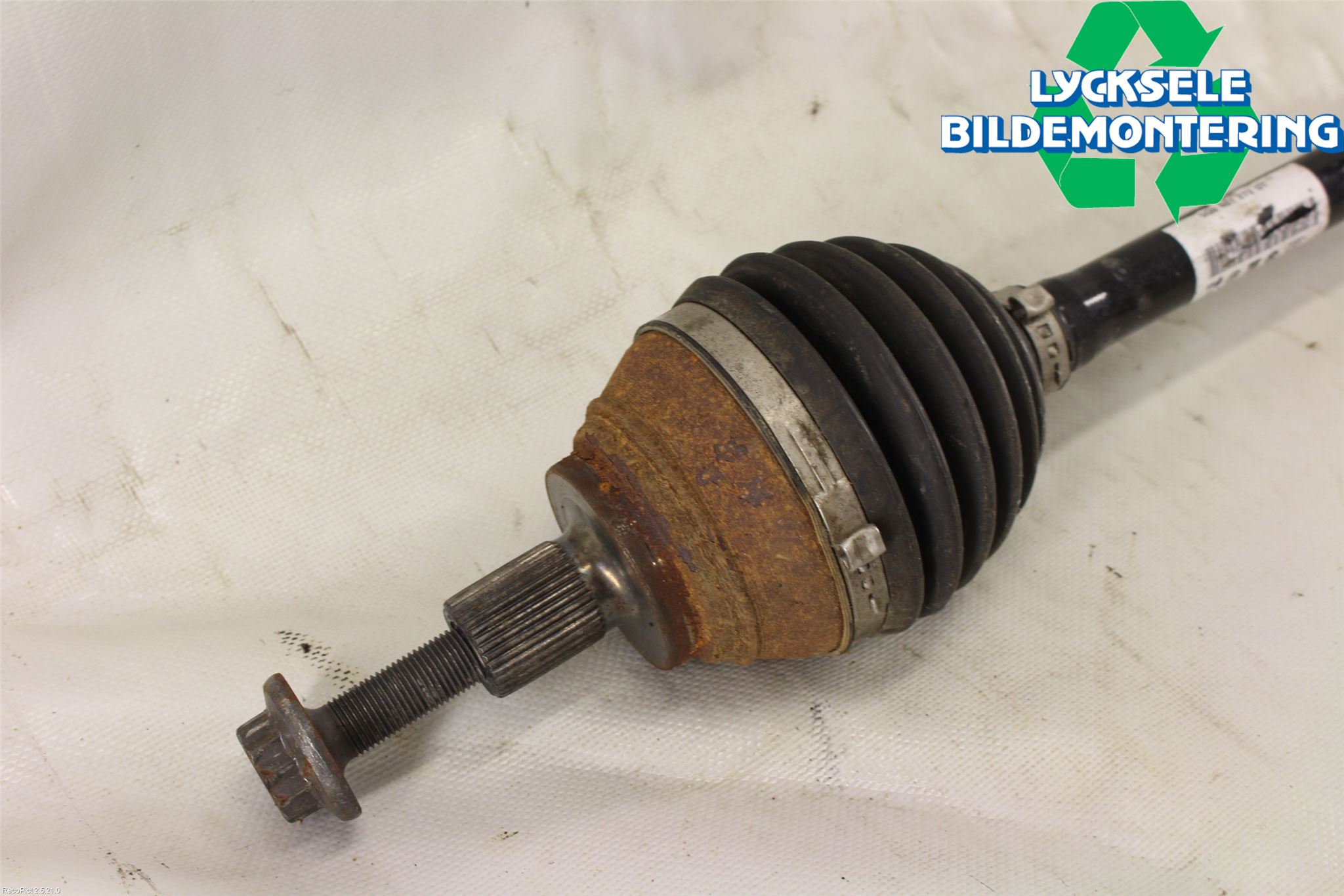 Volkswagen VW GOLF / E-GOLF VII 13-20 Drivaxel Fram Höger