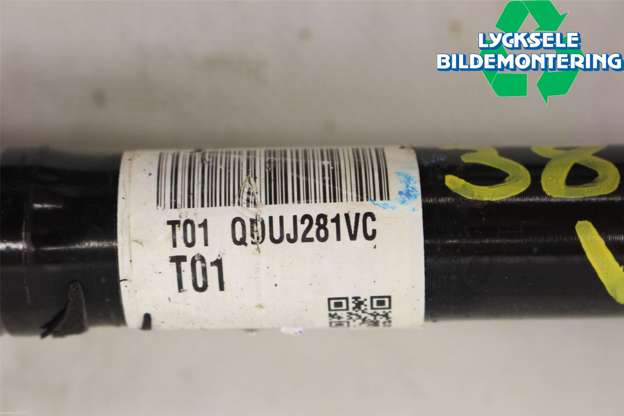 Kia SPORTAGE (QL) 16-21 Drivaxel Fram Vänster