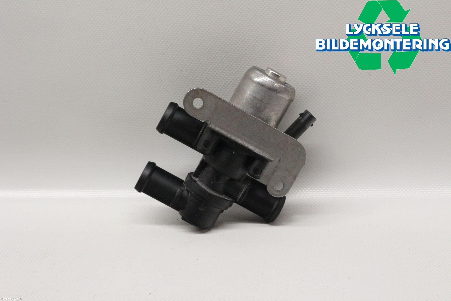 Volkswagen VW PASSAT 15-19 Värmeventil