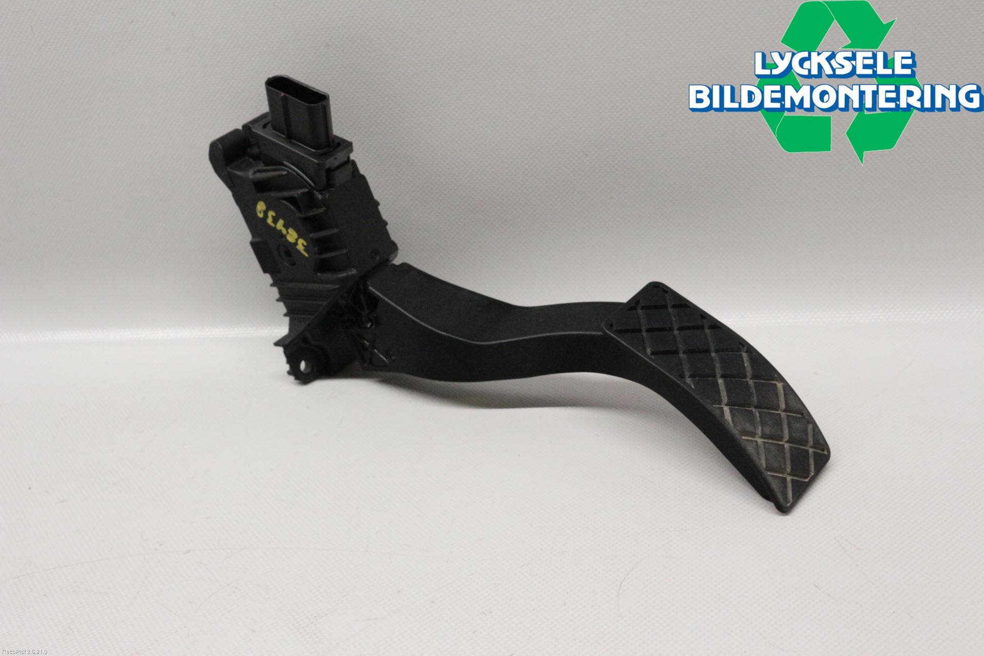 Volkswagen VW PASSAT 15-19 Gaspedal