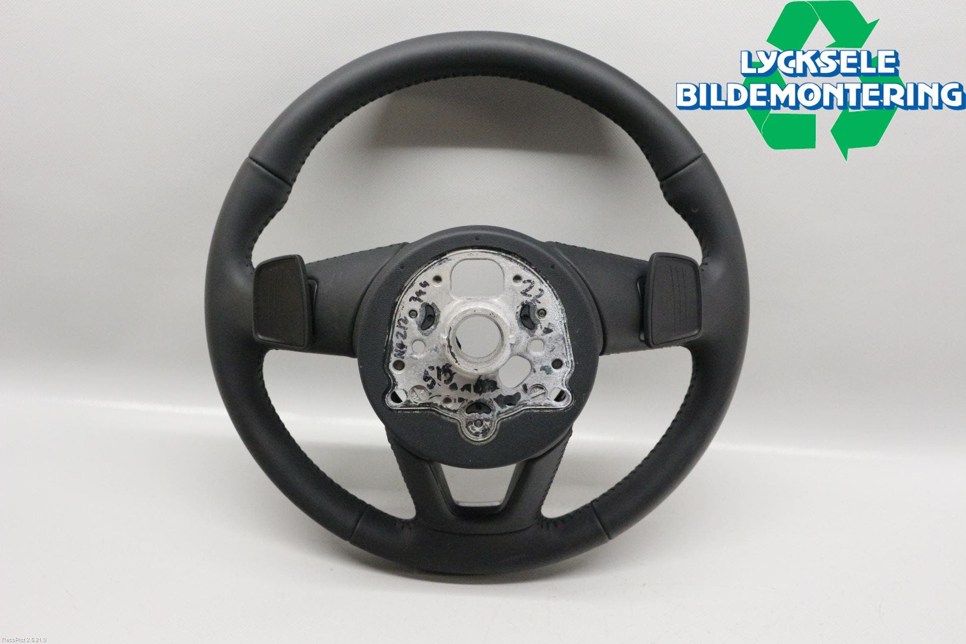 Audi A4/S4 B9 16-19 Ratt