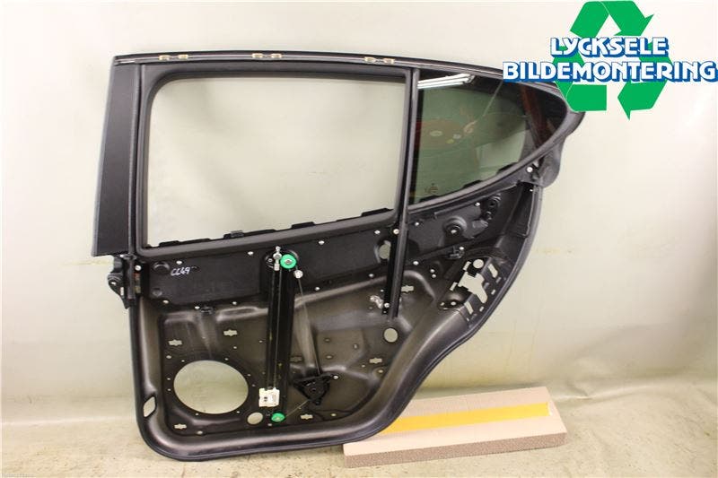 Porsche PANAMERA 09- Dörruteram