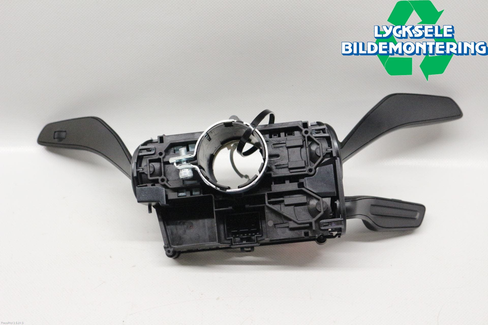 Audi A4/S4 B9 16-19 Spakcentral