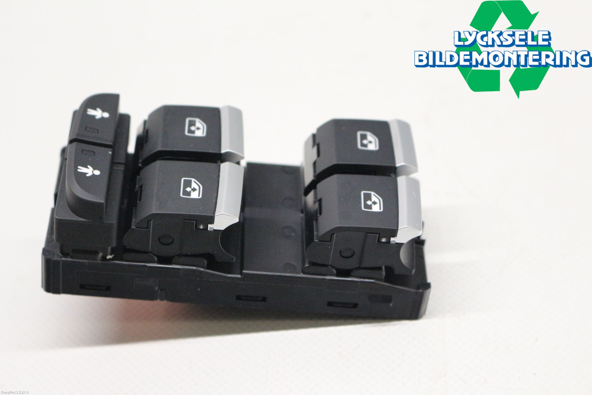 Audi A4/S4 B9 16-19 Strömställare Elhiss