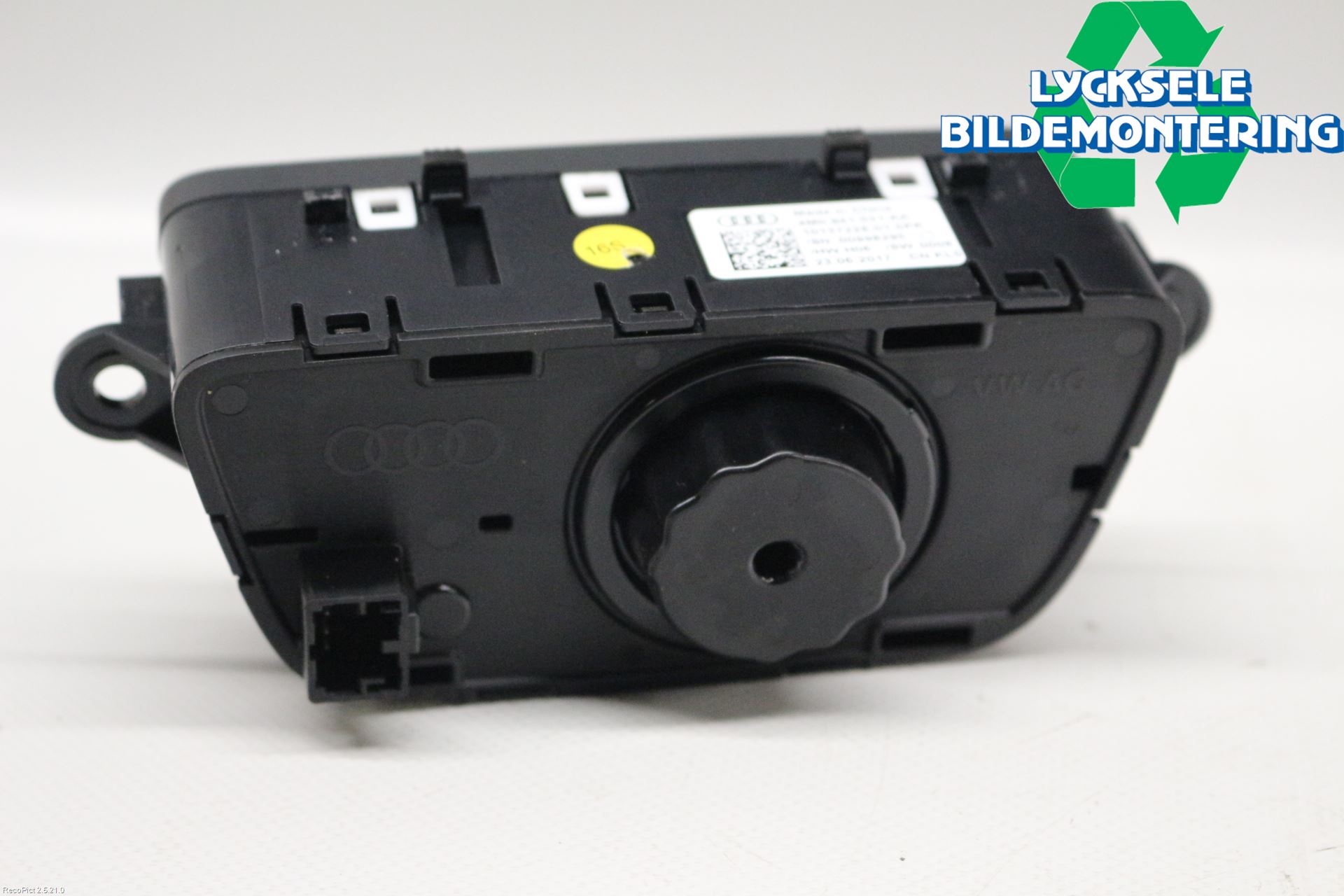 Audi A4/S4 B9 16-19 Strömställare Ljus