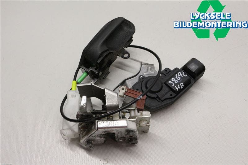 Toyota AYGO 06-14 Låskista-Dörrlås