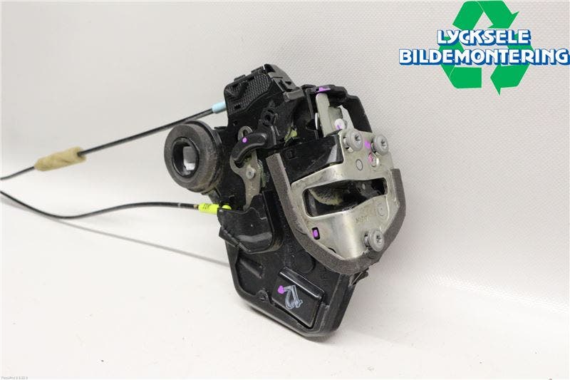 Toyota HILUX 05-16 Låskista-Dörrlås