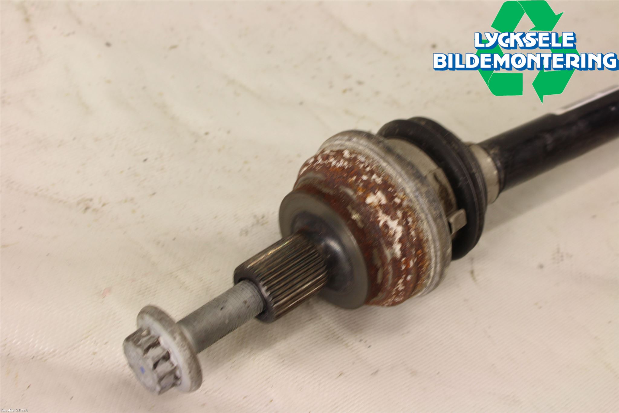 Volkswagen VW GOLF / E-GOLF VII 13-20 Drivaxel Bak Vänster