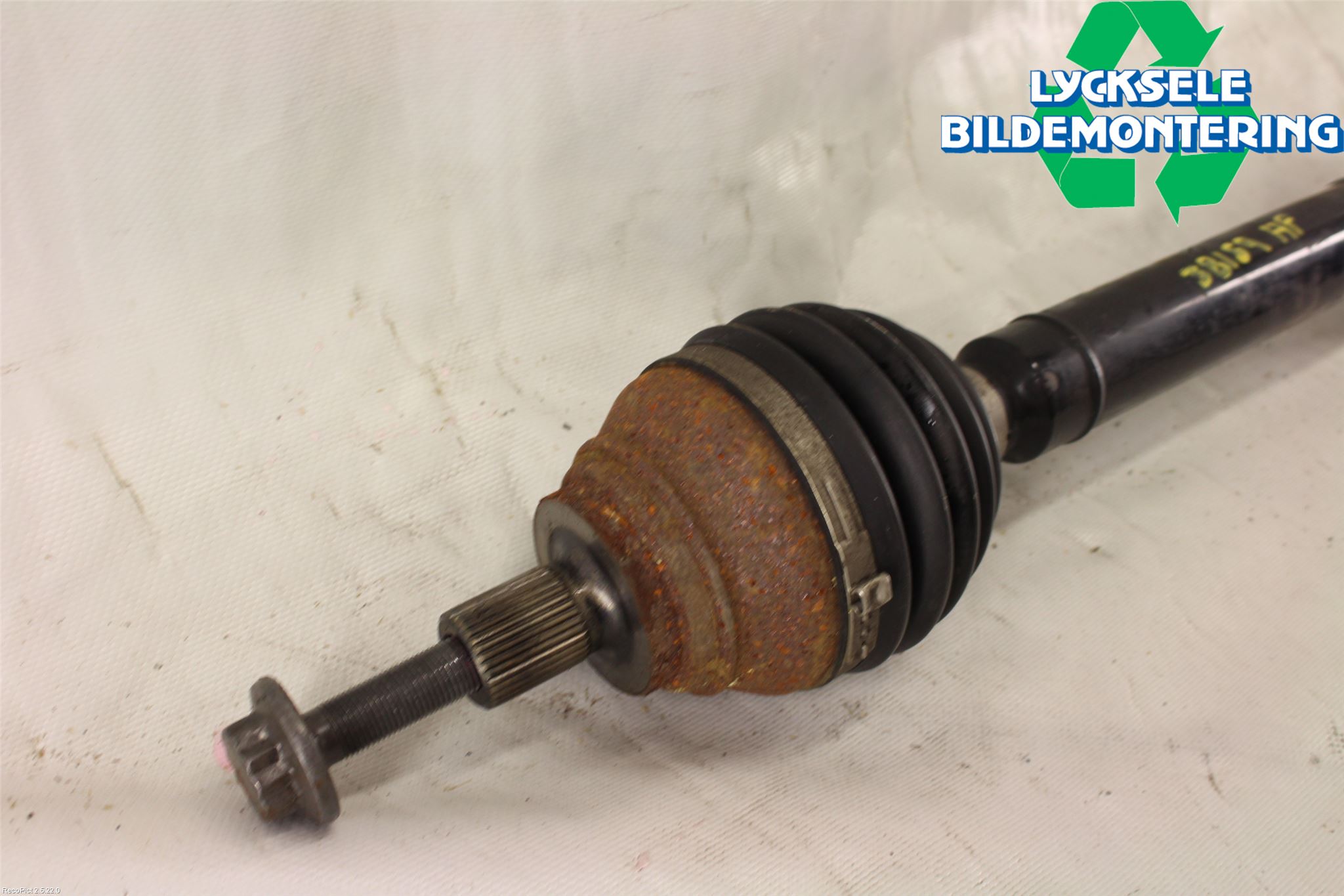 Volkswagen VW GOLF / E-GOLF VII 13-20 Drivaxel Fram Höger