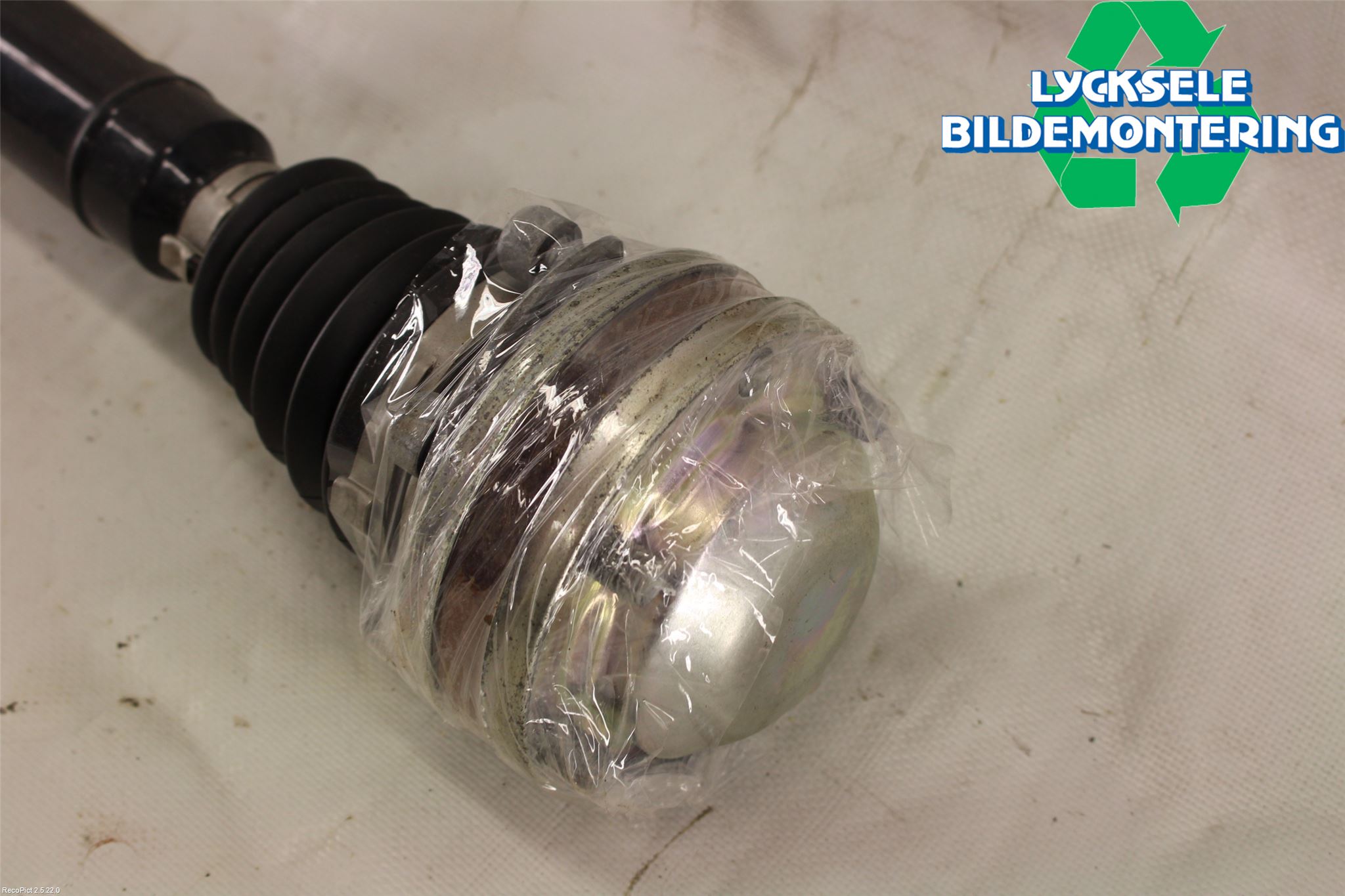 Volkswagen VW GOLF / E-GOLF VII 13-20 Drivaxel Fram Höger