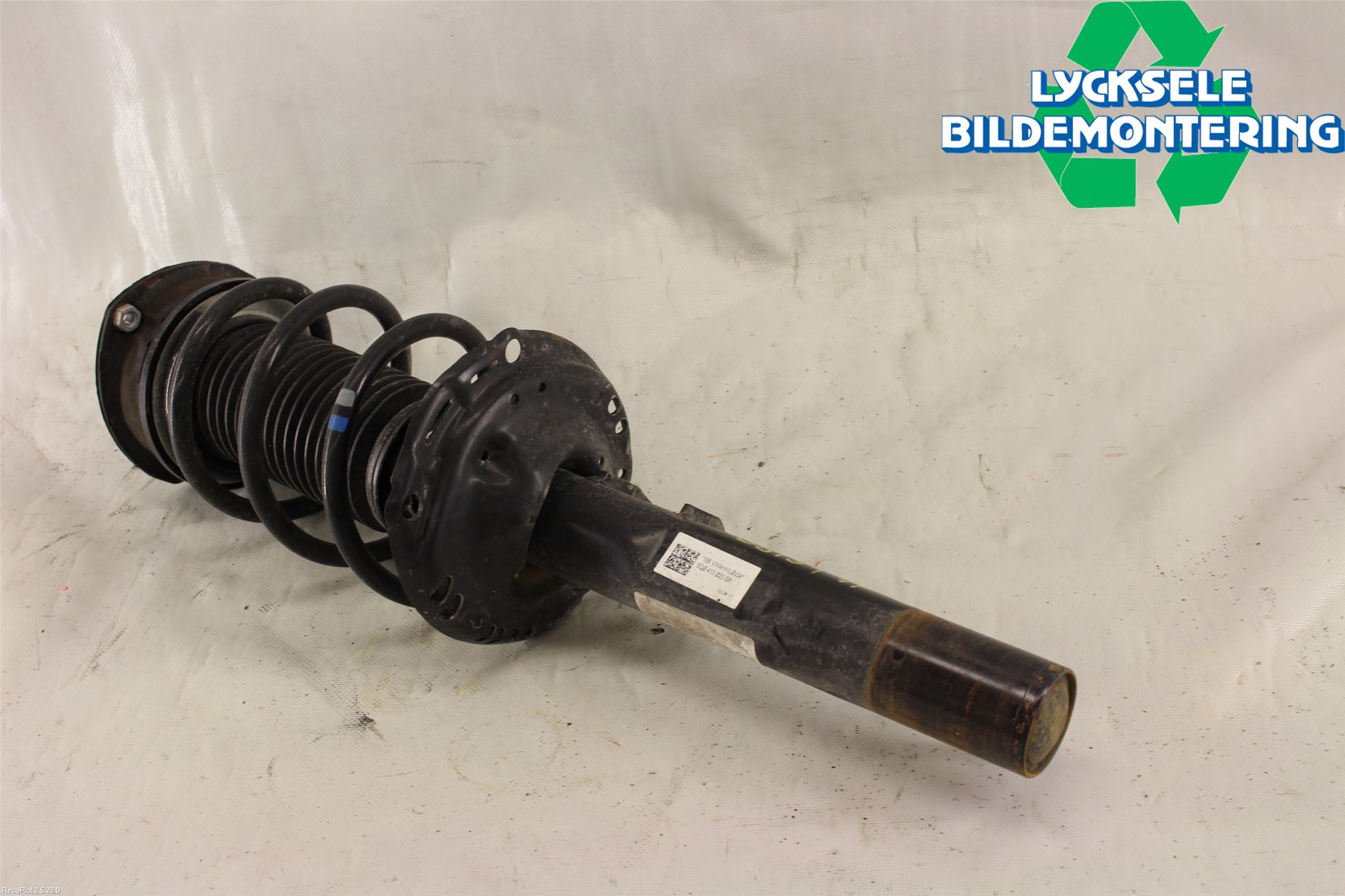 Volkswagen VW GOLF / E-GOLF VII 13-20 Fjäderben Fram Vänster