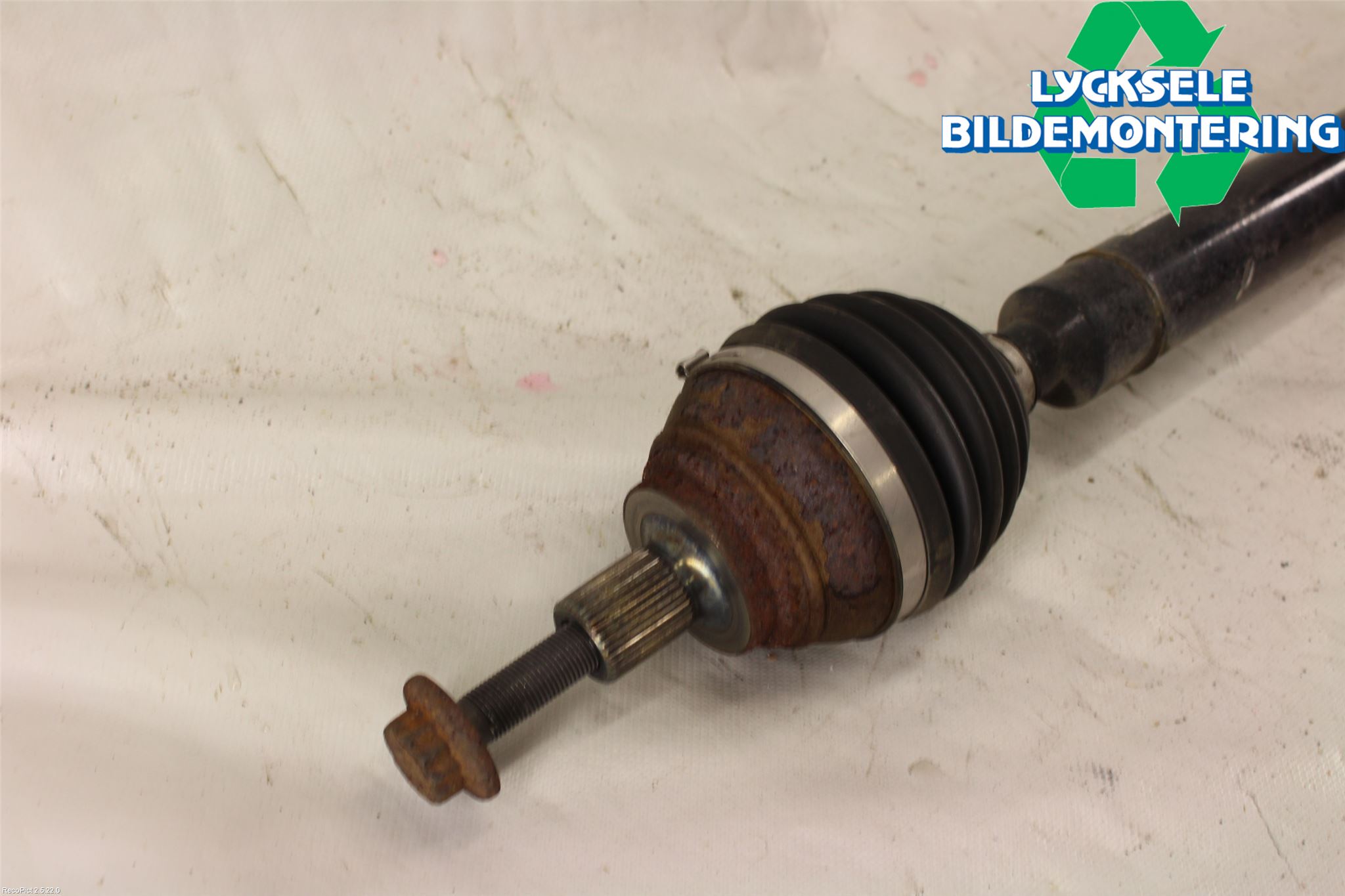 Volkswagen VW GOLF / E-GOLF VII 13-20 Drivaxel Fram Höger