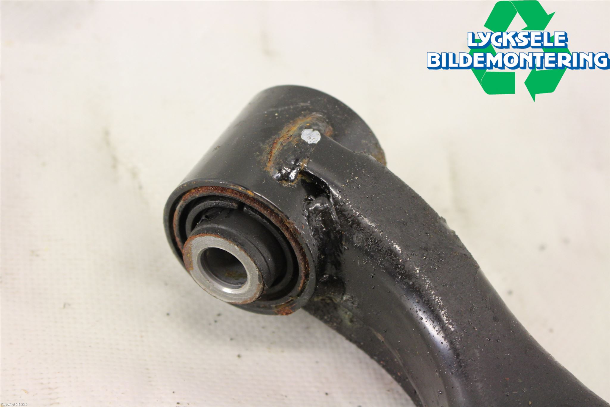 Subaru IMPREZA IV 13-17 Bärarm Fram Undre Hö