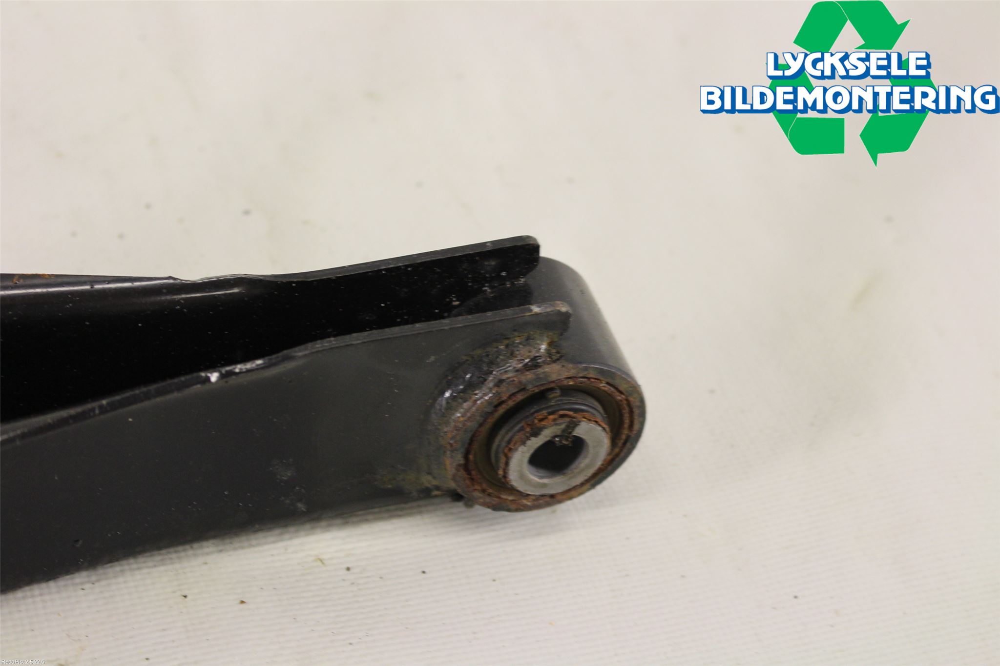 Subaru IMPREZA IV 13-17 Bärarm Bak Vänster