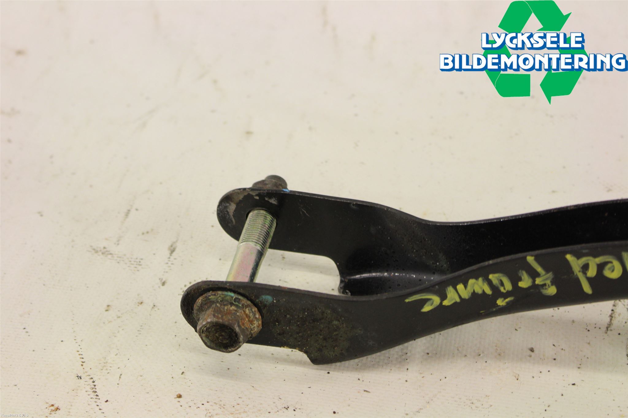 Subaru IMPREZA IV 13-17 Bärarm Bak Höger