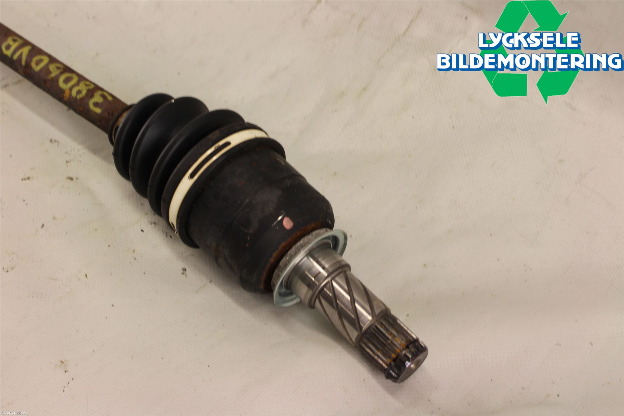 Subaru IMPREZA IV 13-17 Drivaxel Bak Vänster