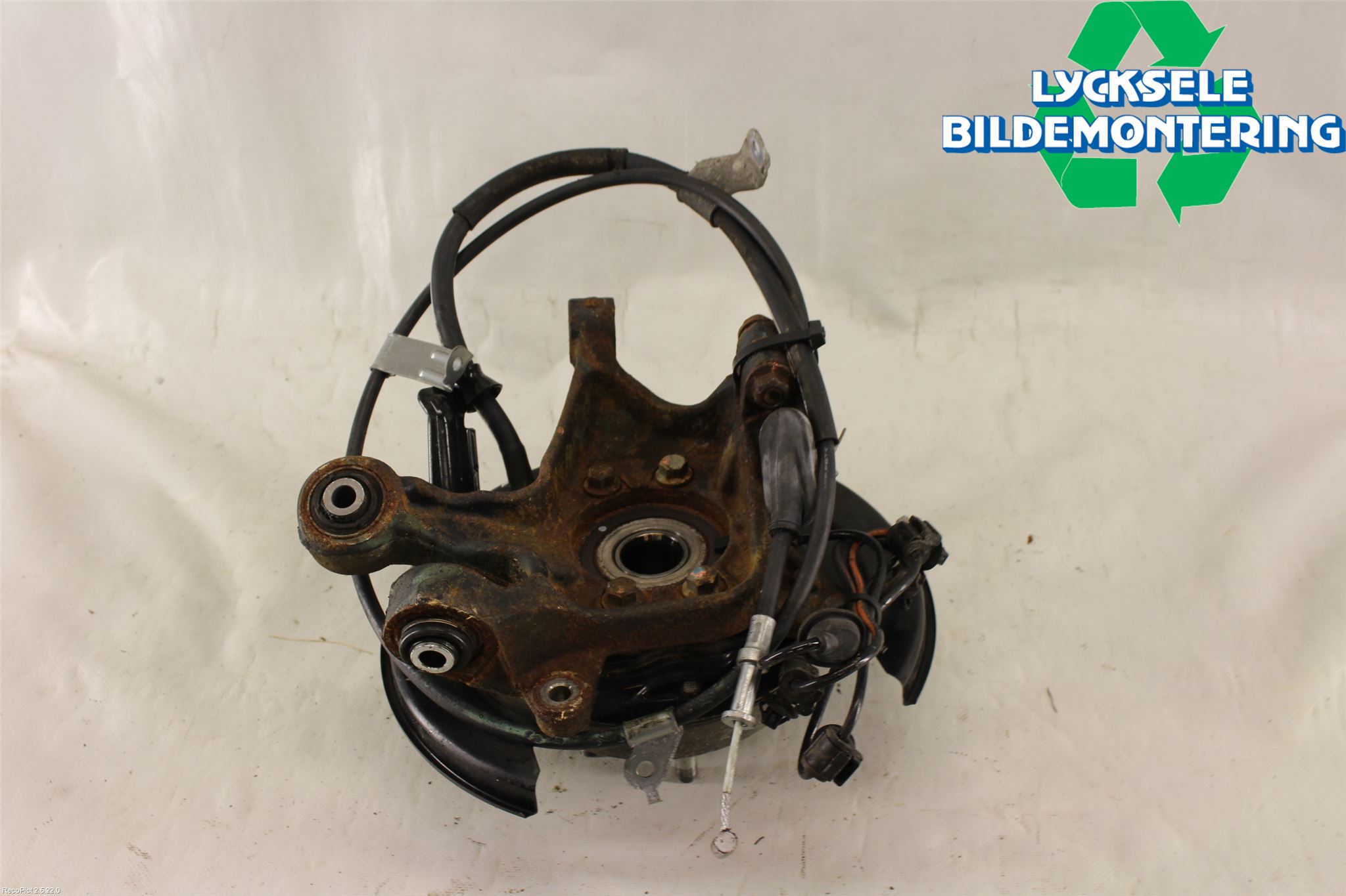 Subaru IMPREZA IV 13-17 Hjullagerhus-Spindel Hö B
