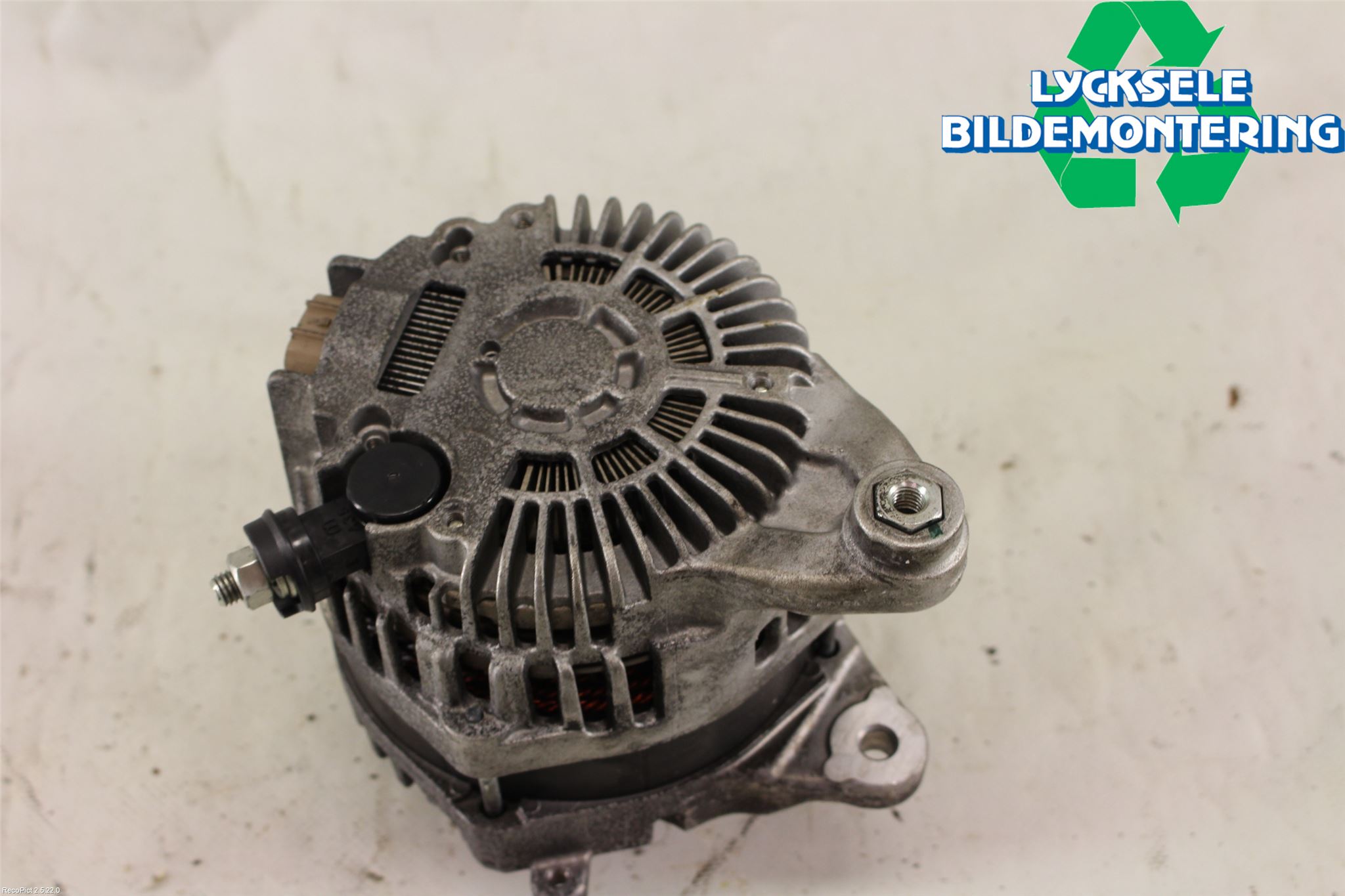 Subaru IMPREZA IV 13-17 Generator