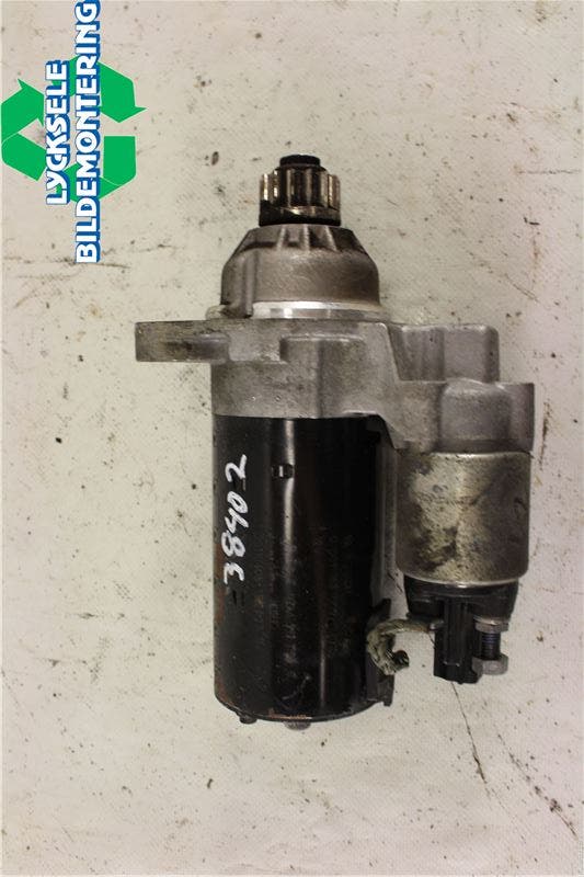 Volkswagen VW PASSAT 11-14 Startmotor Diesel