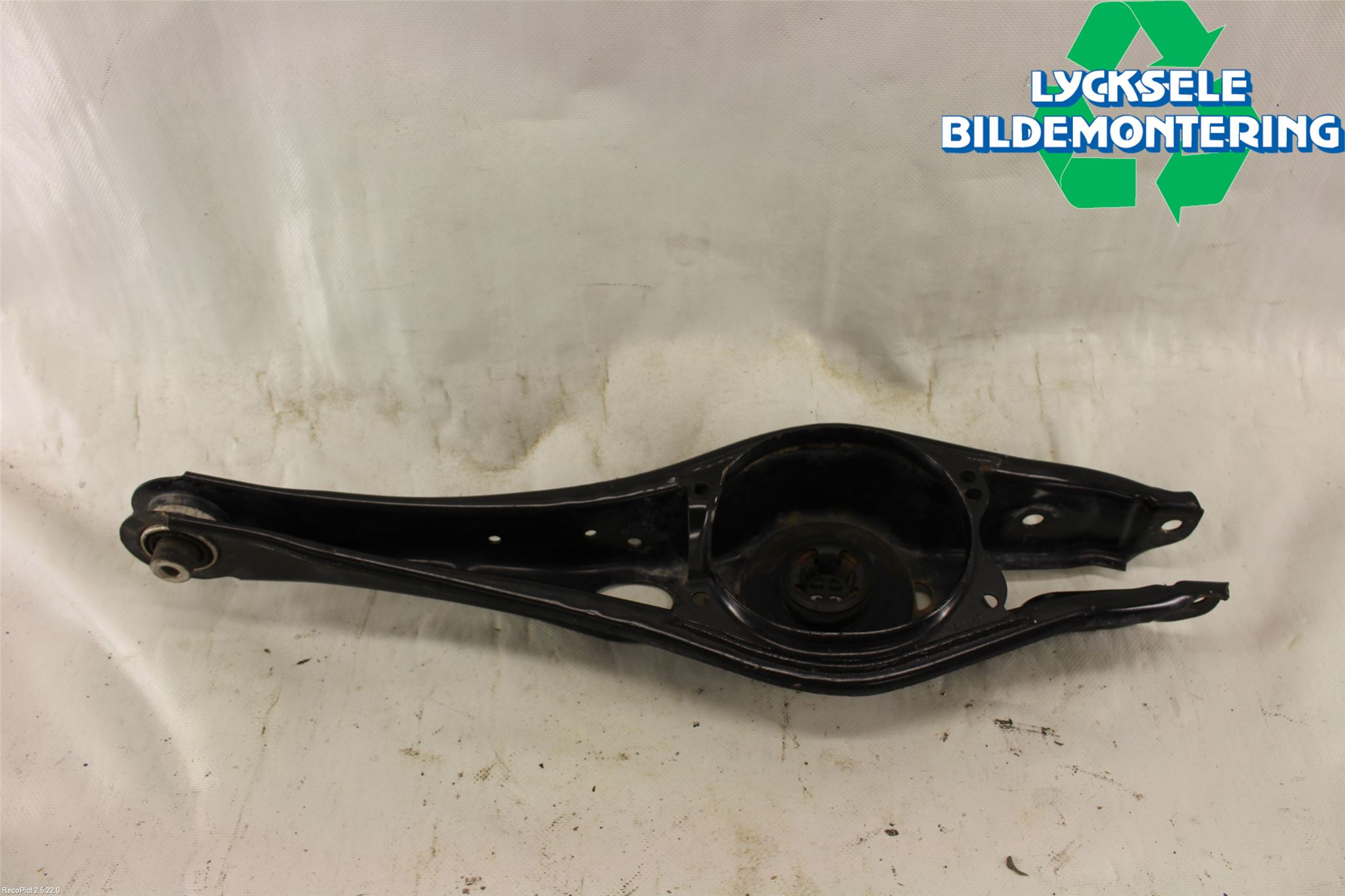 Skoda OCTAVIA (5E) 13-20 Bärarm Bak Höger