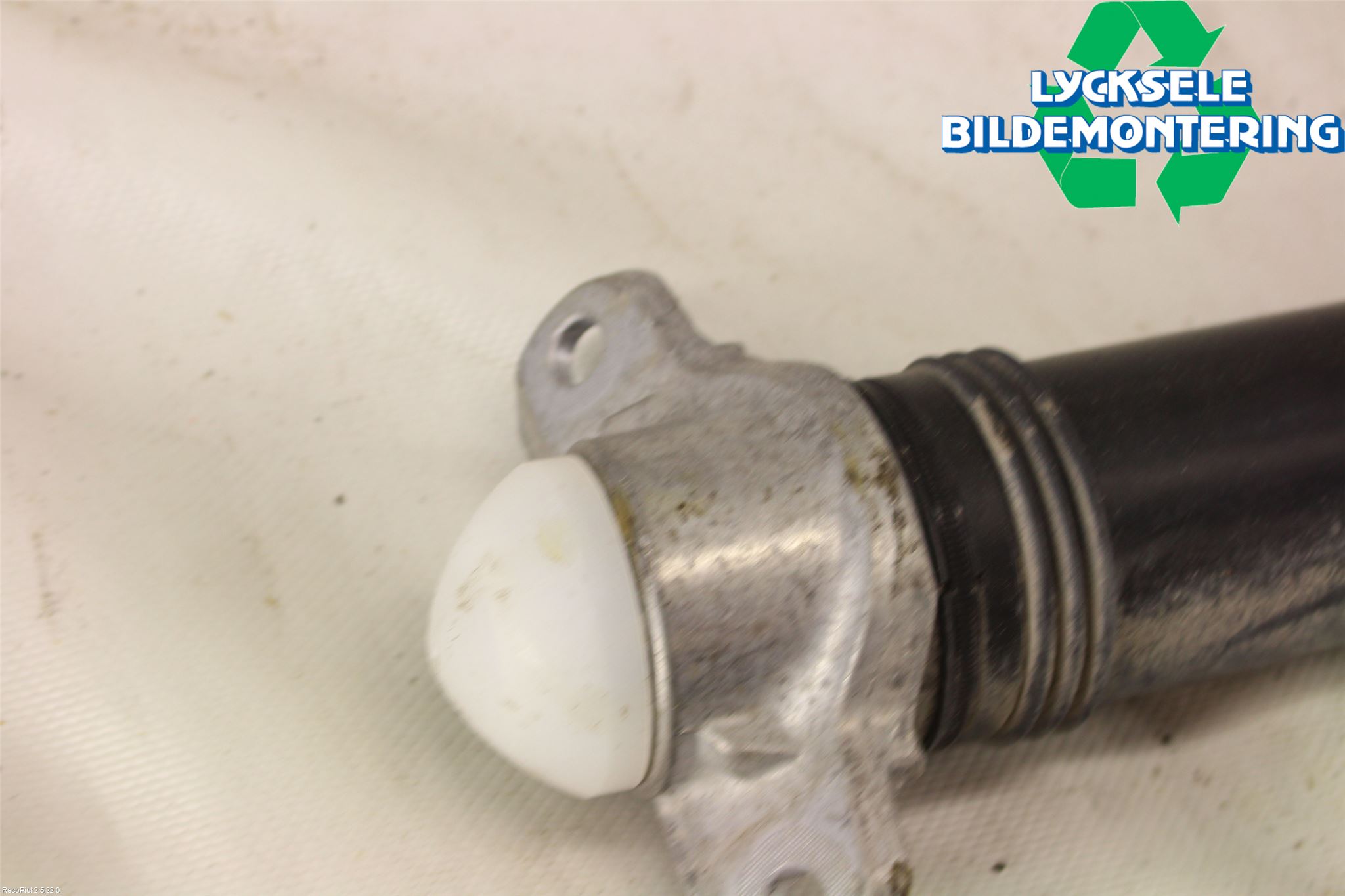 Seat LEON 13-20 Stötdämpare Bak