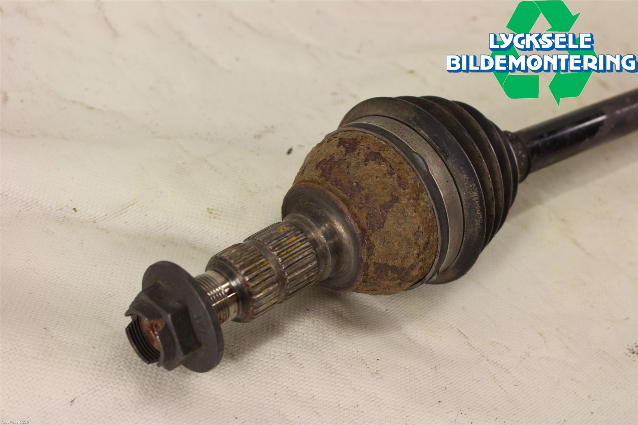 Saab 9-5 10-12 Drivaxel Bak Höger