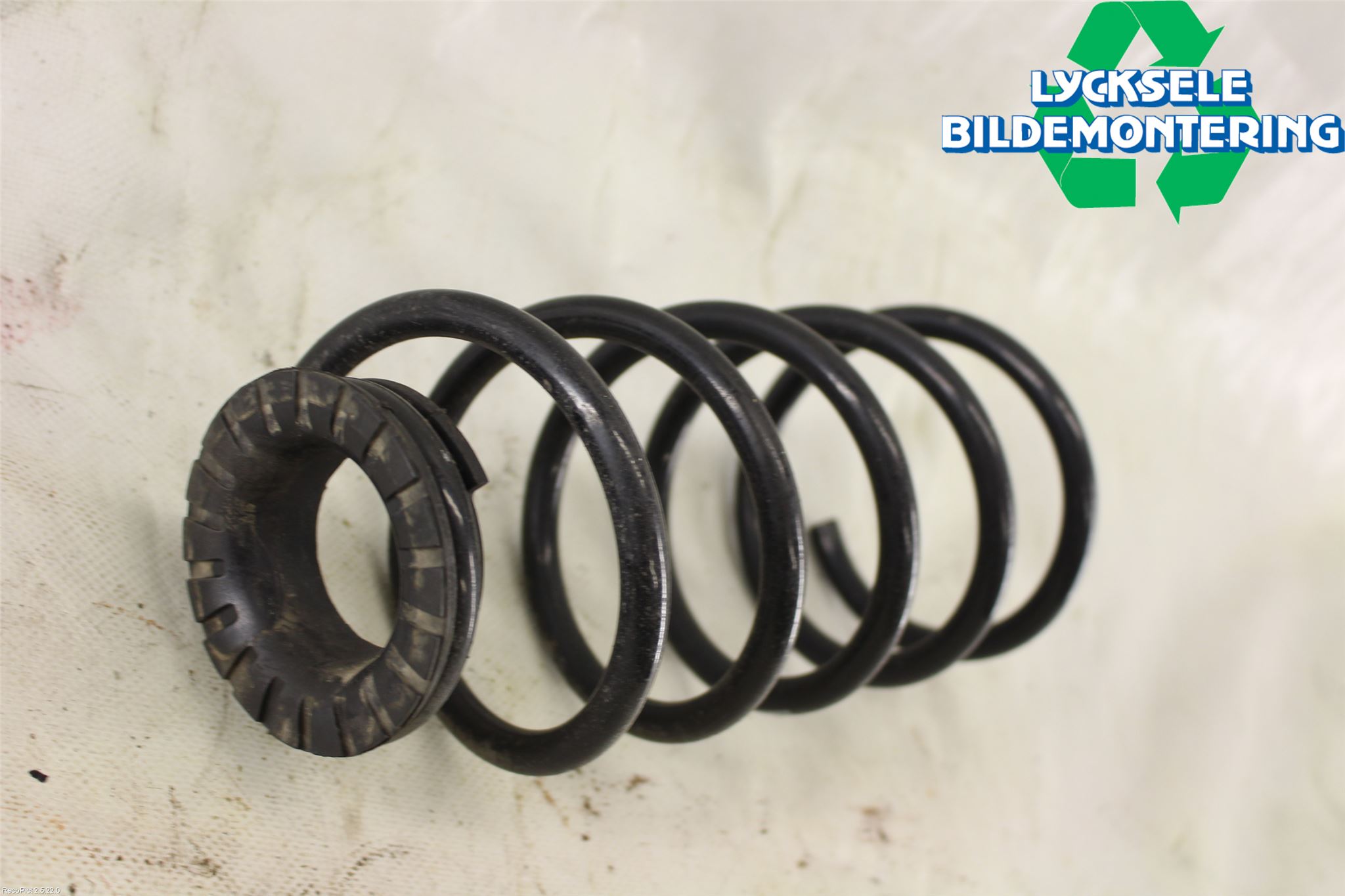 Opel CORSA E 15-19 Fjäder Bak