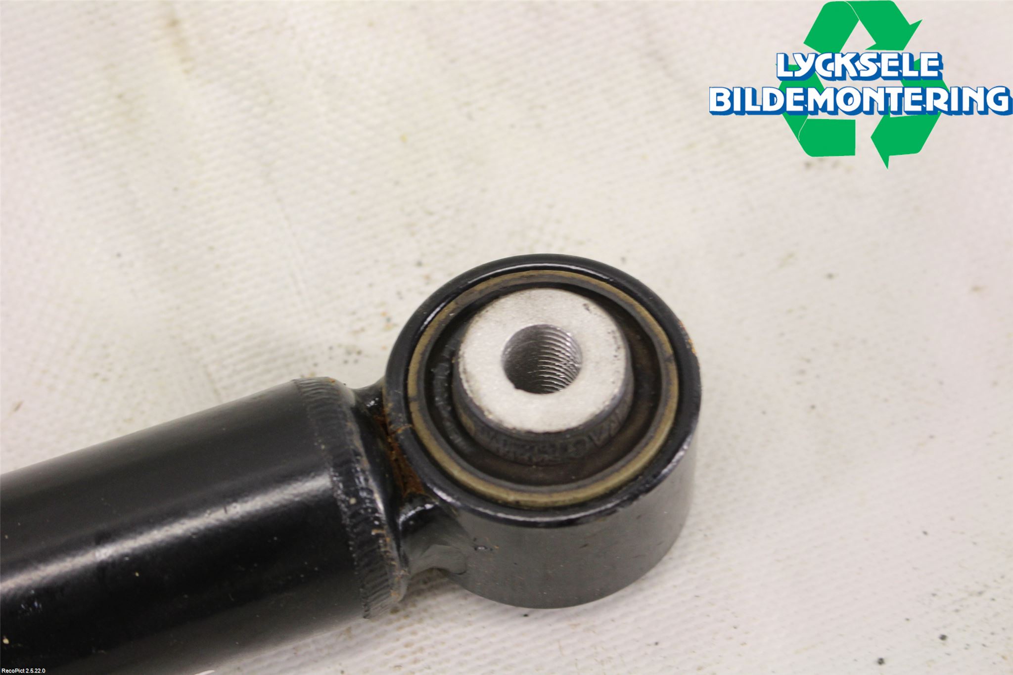 Audi A3/S3 8V 13-20 Stötdämpare Bak