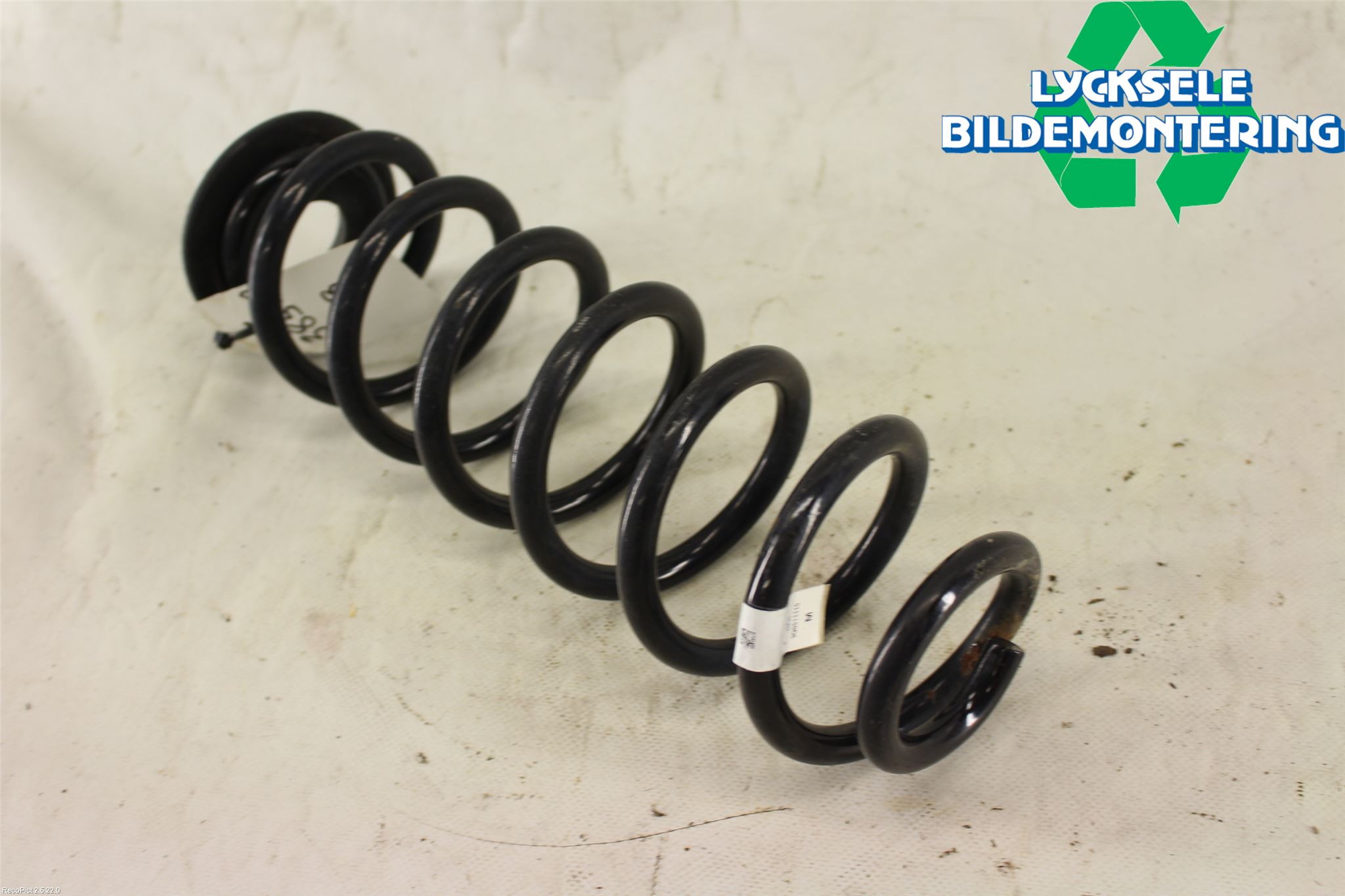 Skoda SUPERB 16-24 Fjäder Bak