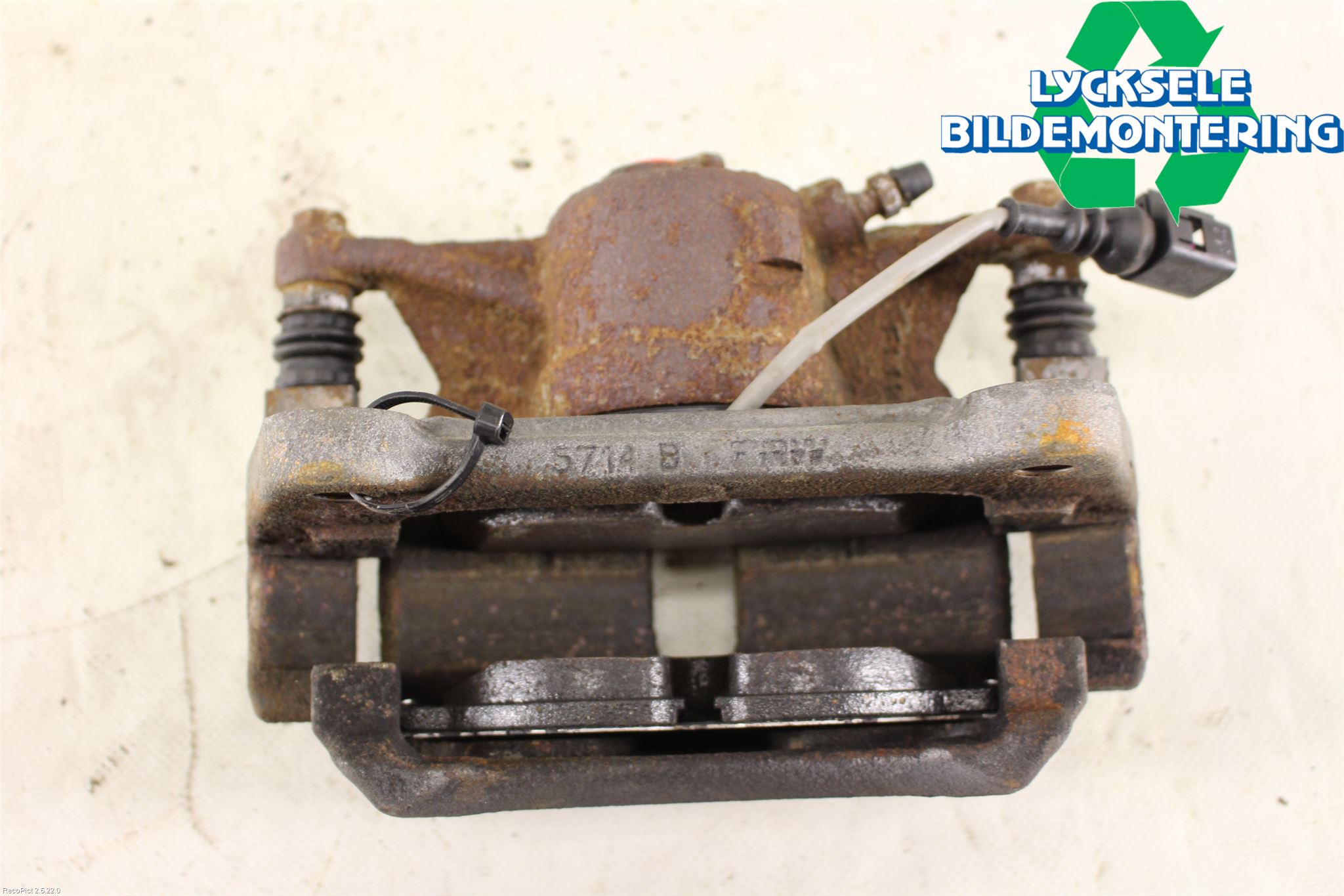 Skoda SUPERB 16-24 Bromsok Fram Höger