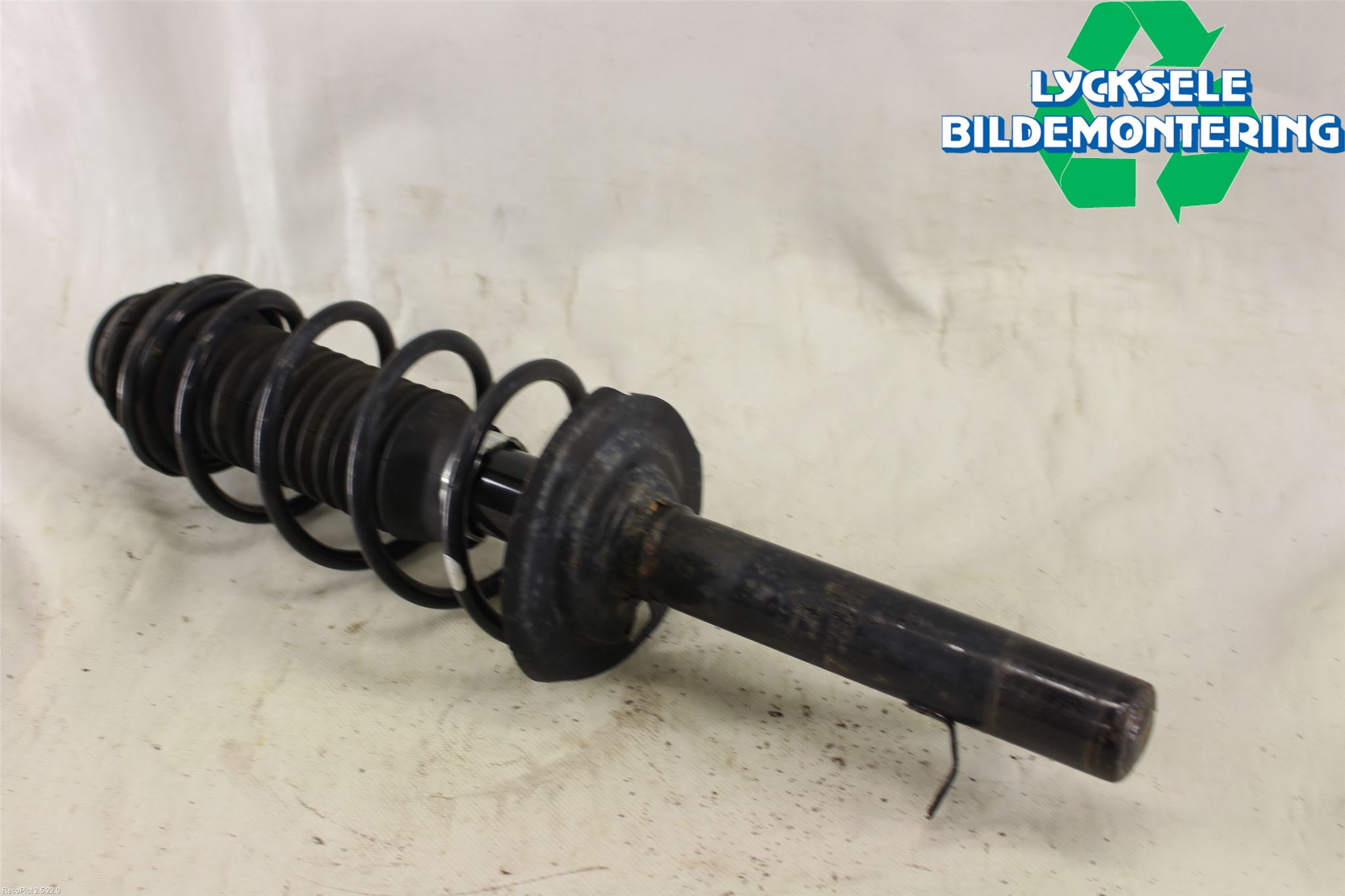 Toyota AYGO 06-14 Fjäderben Fram Vänster