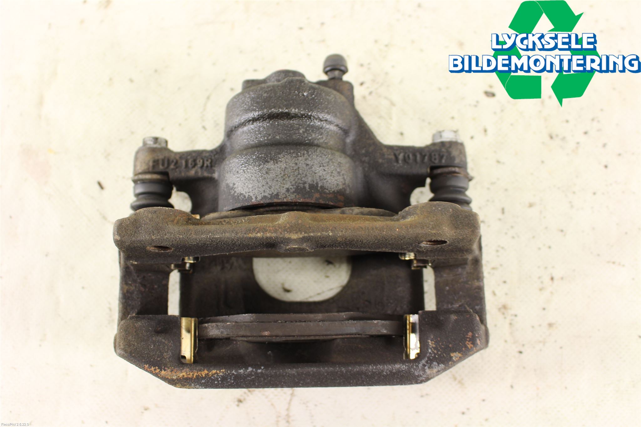 Toyota AYGO 06-14 Bromsok Fram Höger