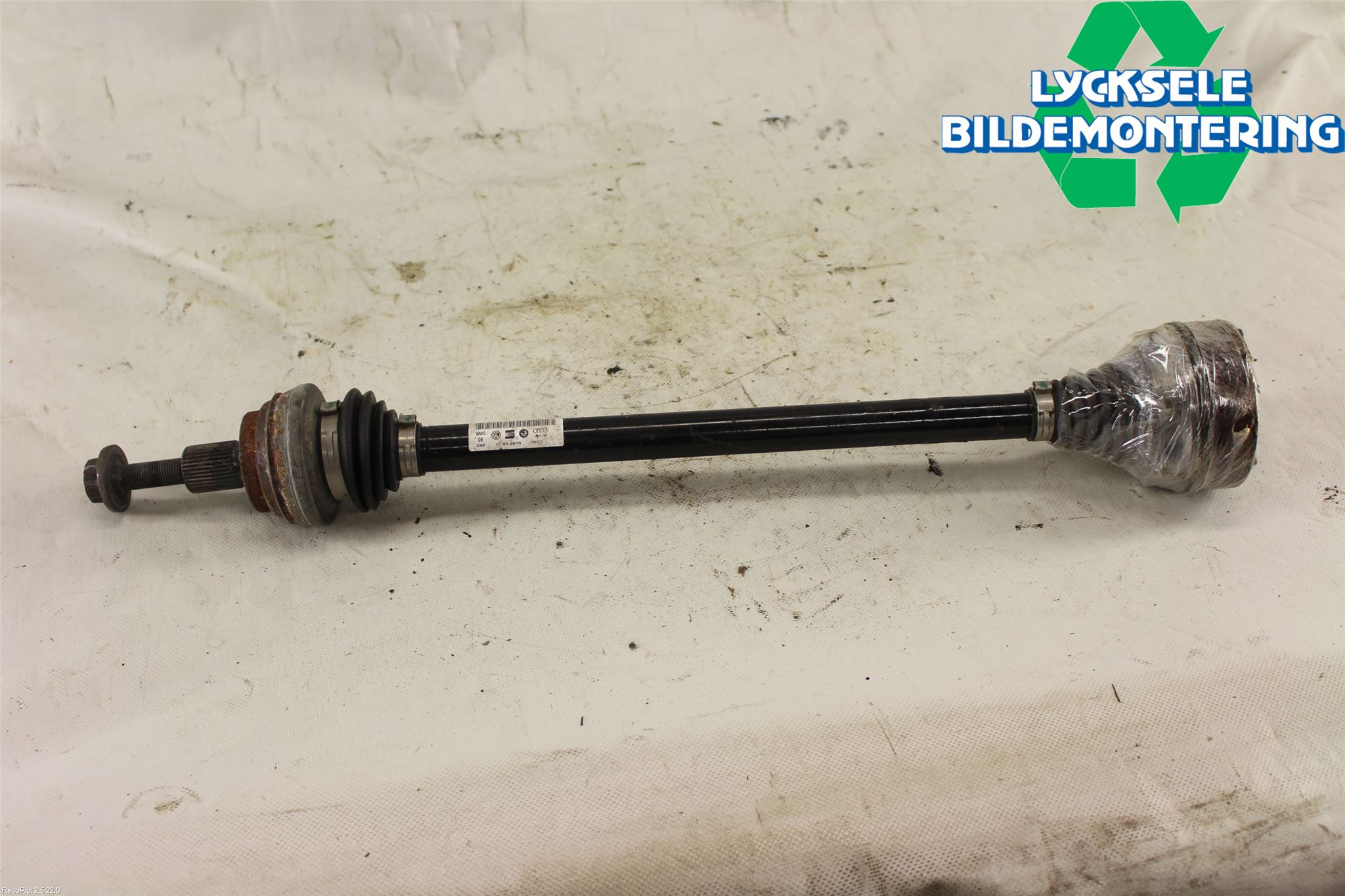Volkswagen VW TIGUAN 07-16 Drivaxel Bak Höger