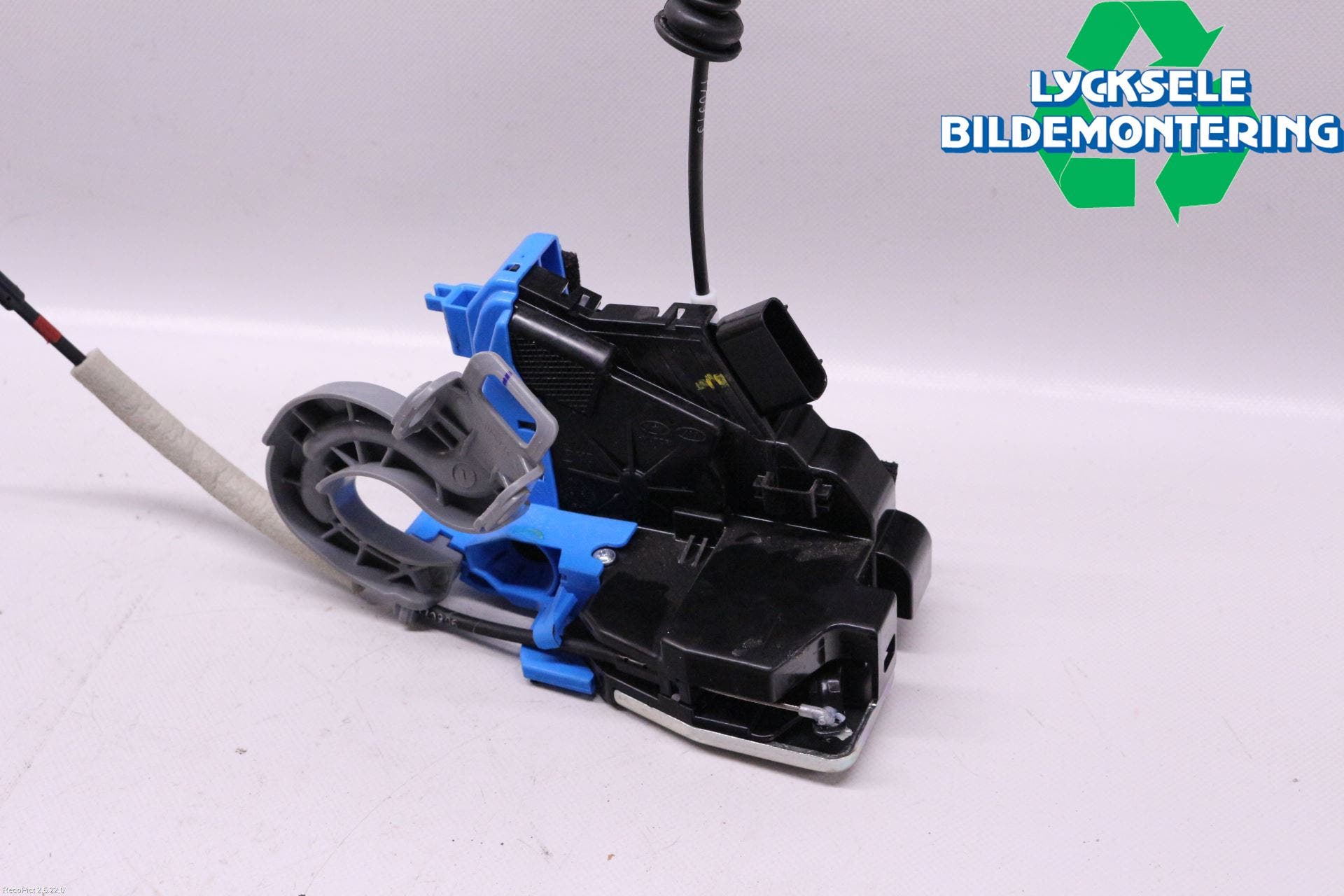 Kia CEED 12-18 Låskista-Dörrlås