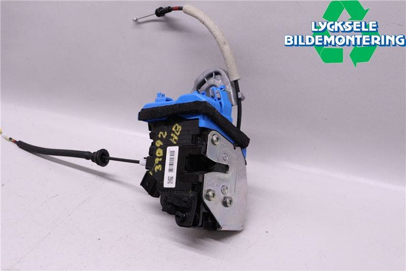 Kia CEED 12-18 Låskista-Dörrlås