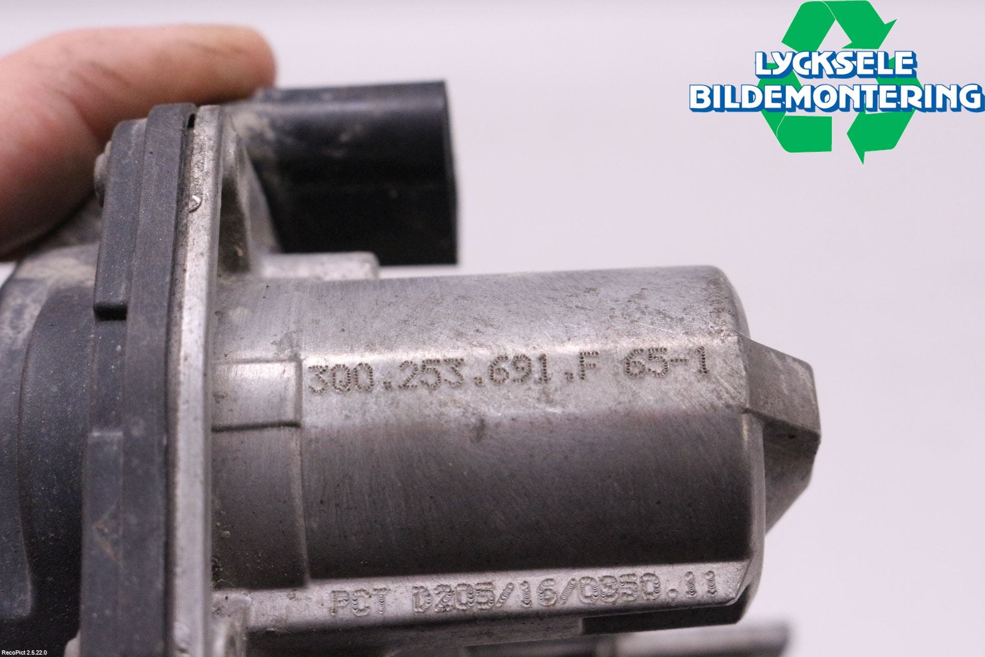 Volkswagen VW PASSAT 15-19 Avgasventil