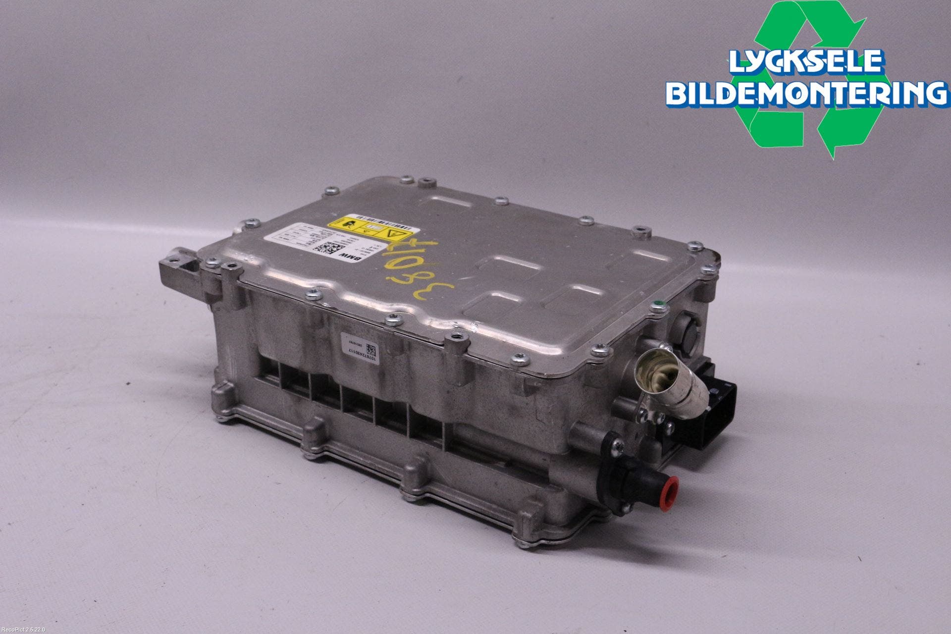 Mini COUNTRYMAN F60 17-23 Batteriladdare Högspänning