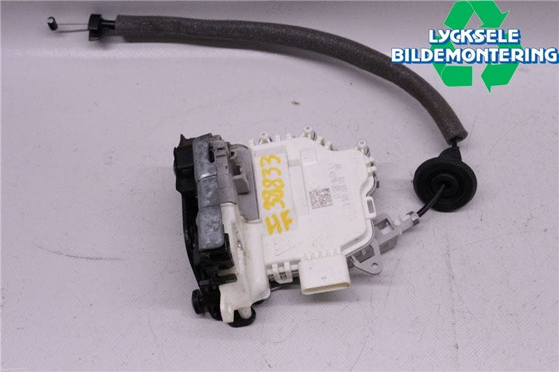 Audi A6 ALLROAD 12-18 Låskista-Dörrlås