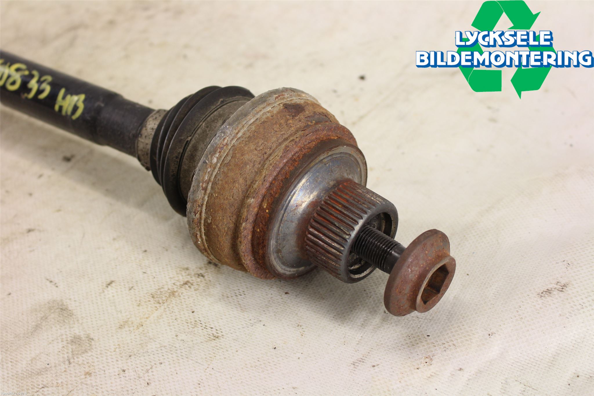 Audi A6 ALLROAD 12-18 Drivaxel Bak Höger