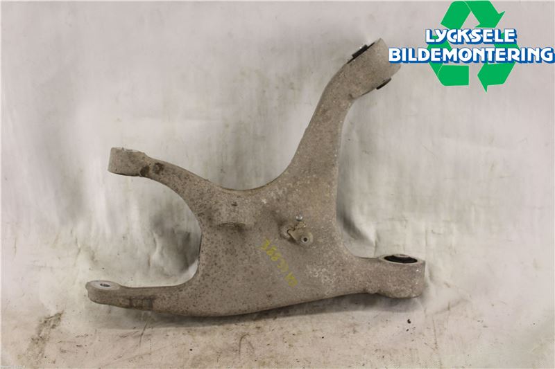 Audi A6 ALLROAD 12-18 Bärarm Bak Vänster