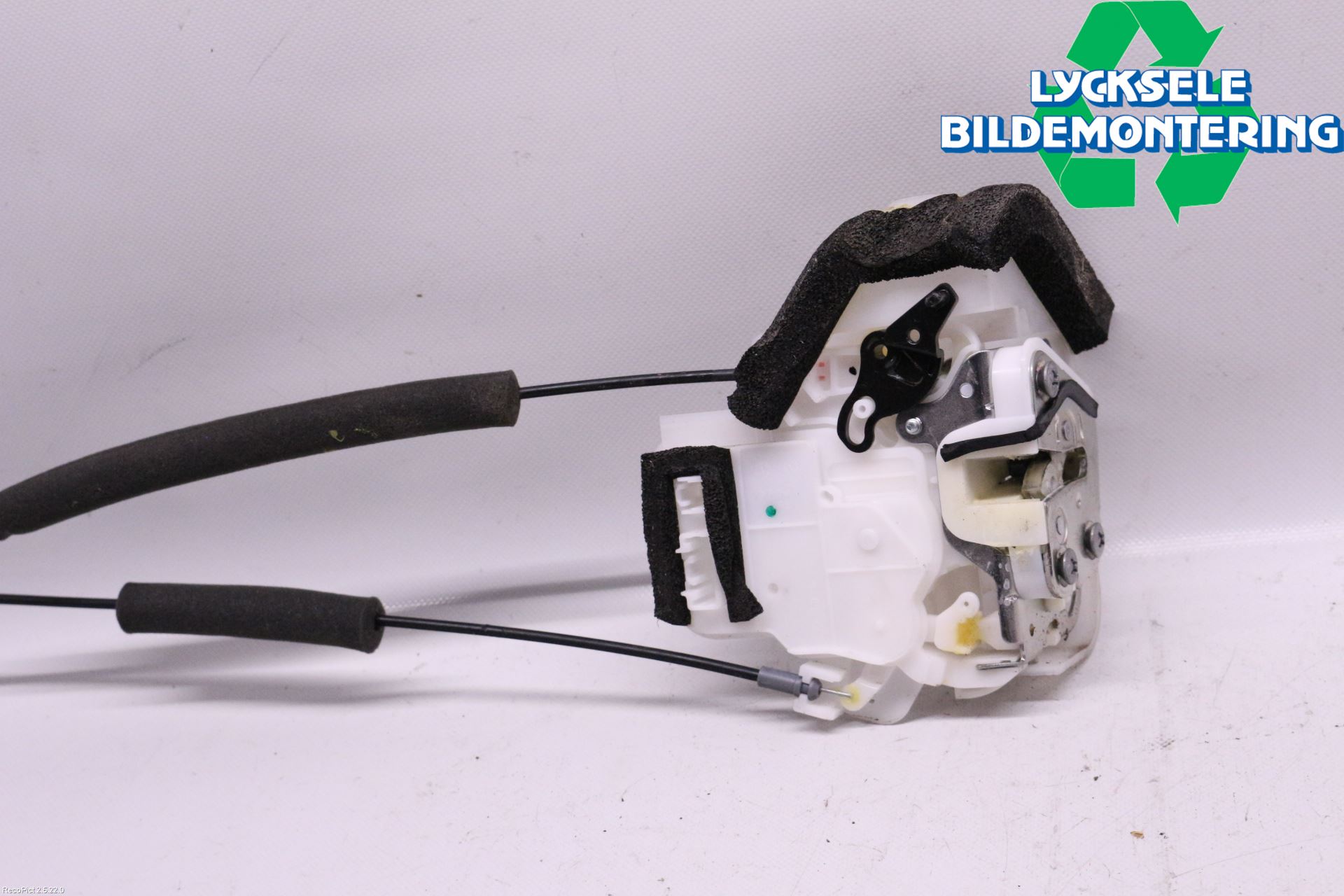 Subaru OUTBACK 10-15 Låskista-Dörrlås