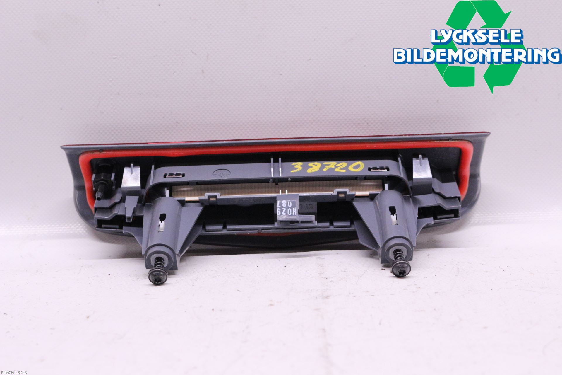 Opel CORSA E 15-19 Bromsljus Bakruta