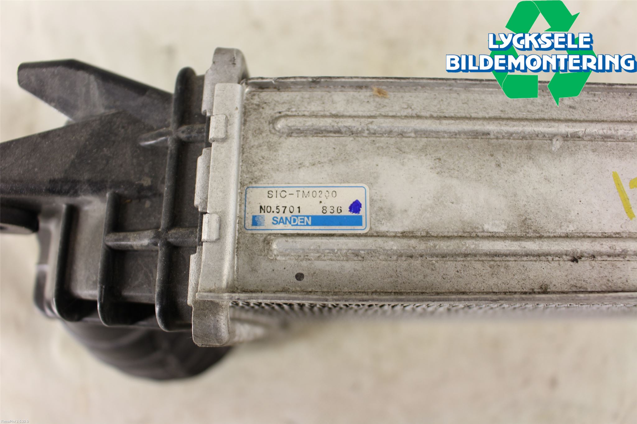 Subaru LEVORG 14-20 Laddluft-Intercooler Kyl