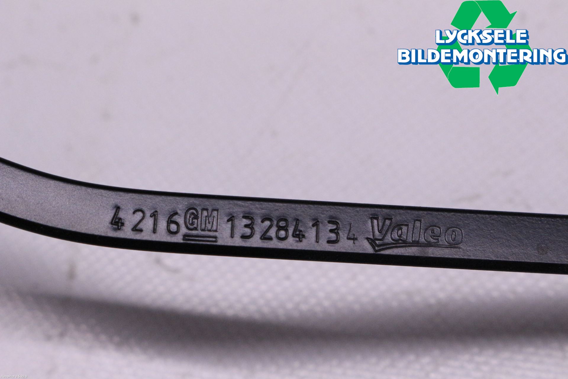 Opel CORSA E 15-19 Torkararm Armar Vindruta