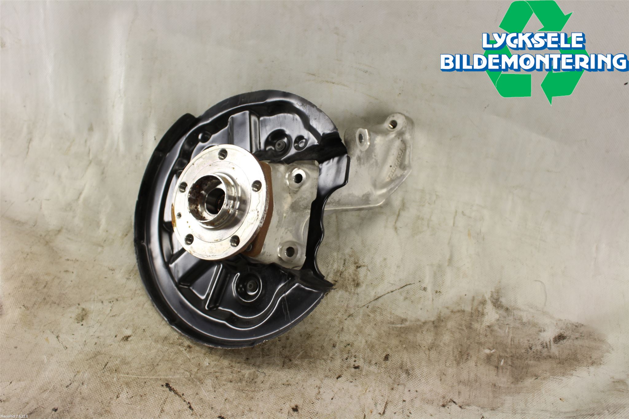 Volkswagen VW TIGUAN 16-24 Hjullagerhus Bak Vä