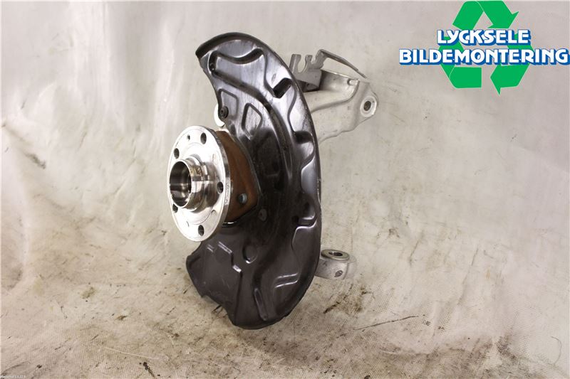 Volkswagen VW TIGUAN 16-24 Styrspindel Lagerhus Vä
