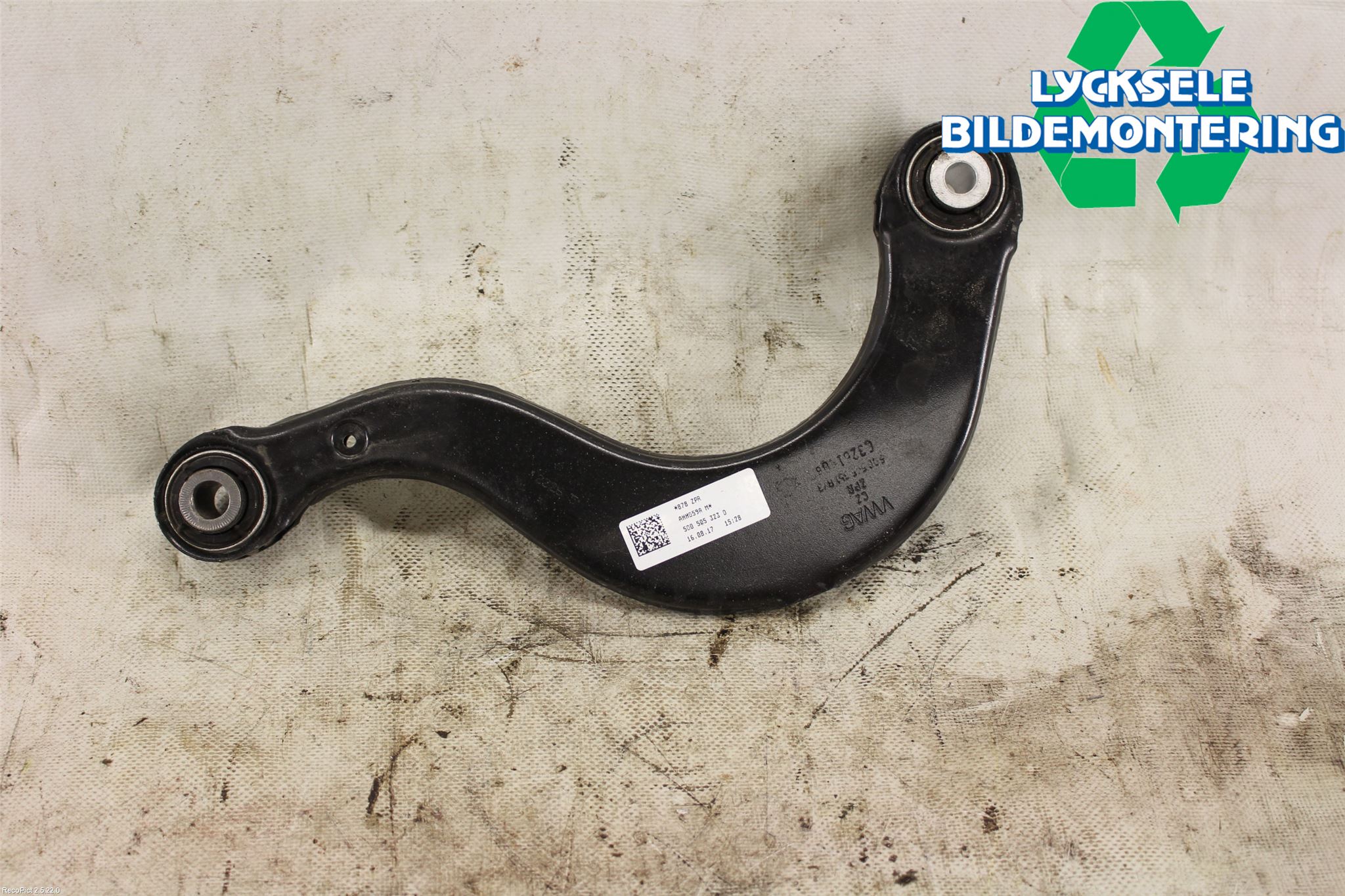Volkswagen VW TIGUAN 16-24 Bärarm Bak Vä-Hö