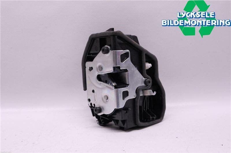 BMW X3 F25 10-17 Låskista-Dörrlås